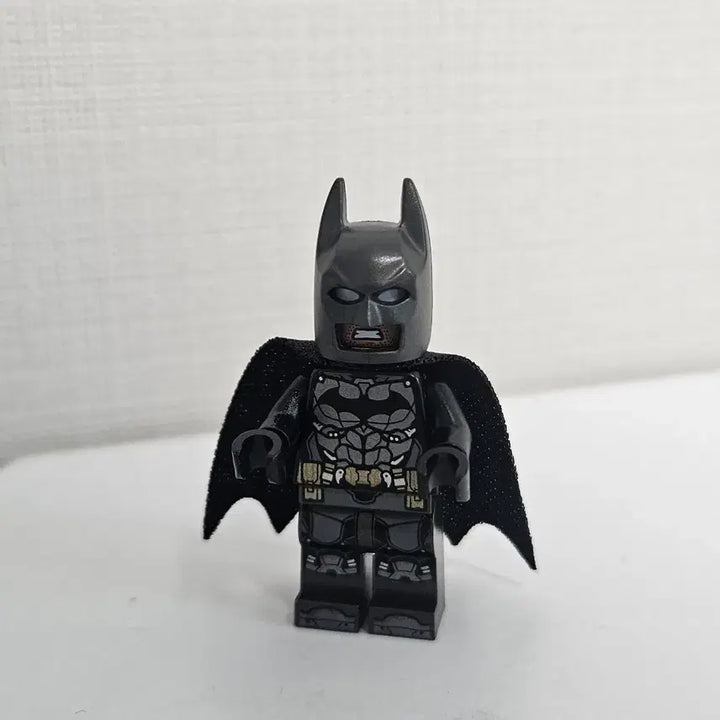 [BUNJANG] LEGO DC 76112 Arkham Batman Minifigure / 레고 디시 dc 76112 아캄 배트맨 미니피규어