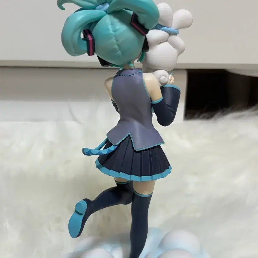 [BUNJANG] Sega Luminasta Hatsune Miku x Cinnamoroll Collaboration Figure / 세가 루미나스타 하츠네미쿠X시나모롤 피규어