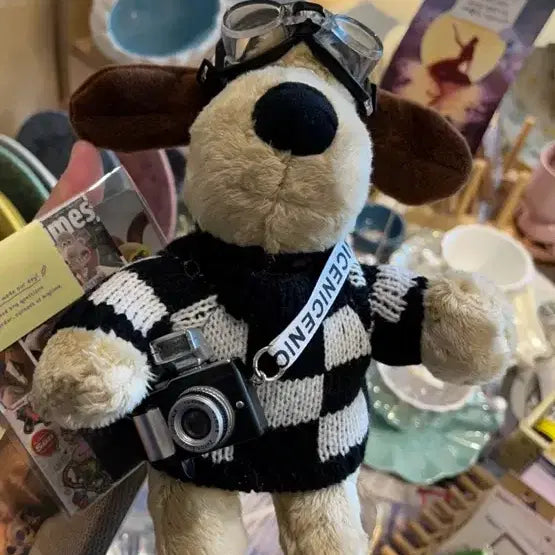 [BUNJANG] Gromit Medium Size Talking &amp; Light-Up Plush Toy / 그로밋 중사이즈 인형 정가 6만원