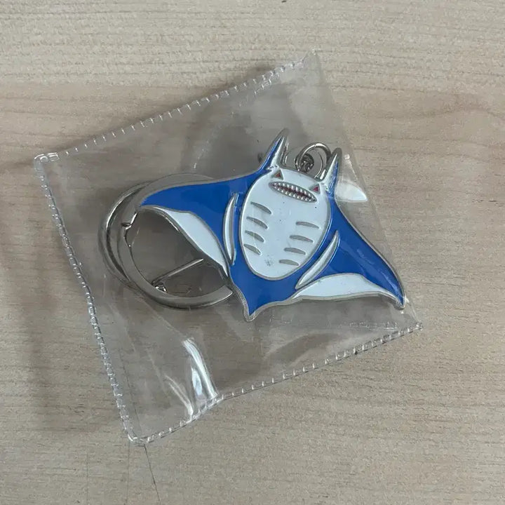 [BUNJANG] VINCENZO Mantaray Keychain (Blue) / 빈첸 만타키링(블루) 판매합니다