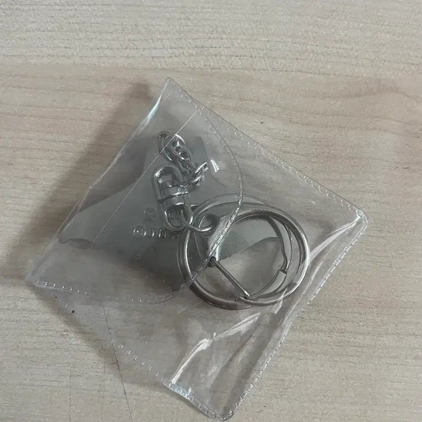 [BUNJANG] VINCENZO Mantaray Keychain (Blue) / 빈첸 만타키링(블루) 판매합니다