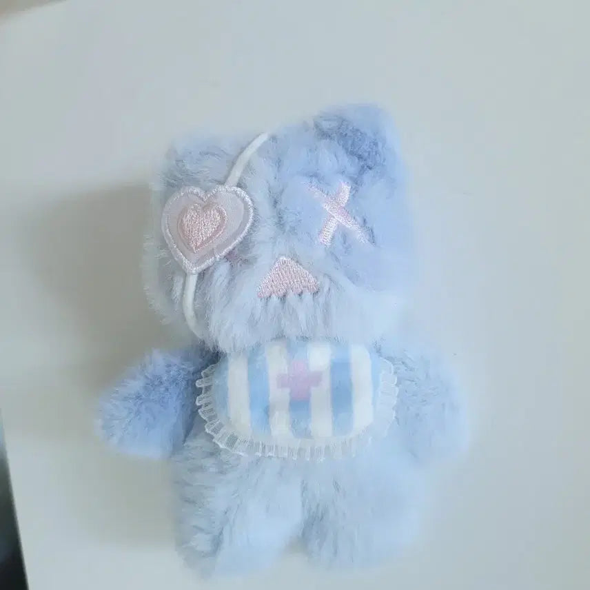 [BUNJANG] Shinwoo Leg Bear Clinic Keychain / 신우 레그베어 클리닉