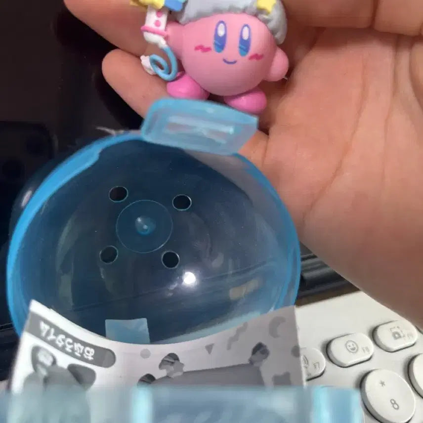 [BUNJANG] Kirby Sweet Dreams Bubble Bath Figure Gacha / 별의커비 스위트드림 거품 목욕 피규어 가챠 새상품!