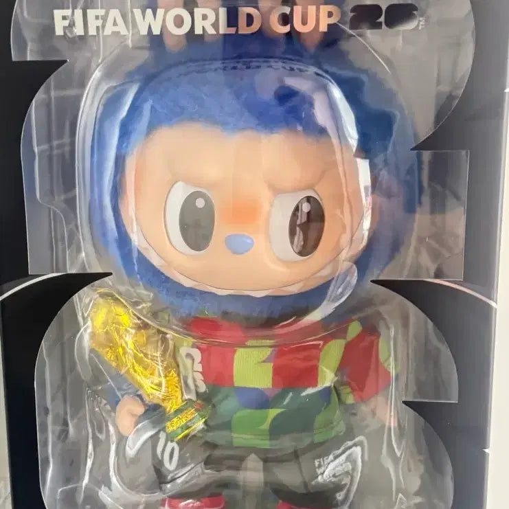 [BUNJANG] Pop Mart THE MONSTERxFIFA Series Plush Toy / 정품 팝마트 THE MONSTERxFIFA 시리즈 인형