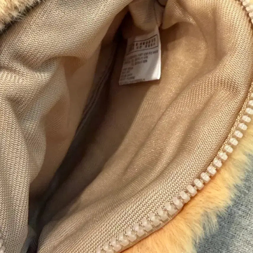 [BUNJANG] Amore x Baekhyun Terry Pouch / 아모레 X 백현 터래기 파우치