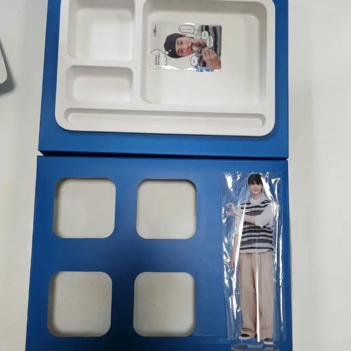 [BUNJANG] Byun Woo Seok Baskin Robbins Tray &amp; POB Set / 변우석 배스킨라빈스 트레이 배라 21세기대군부인 이안대군