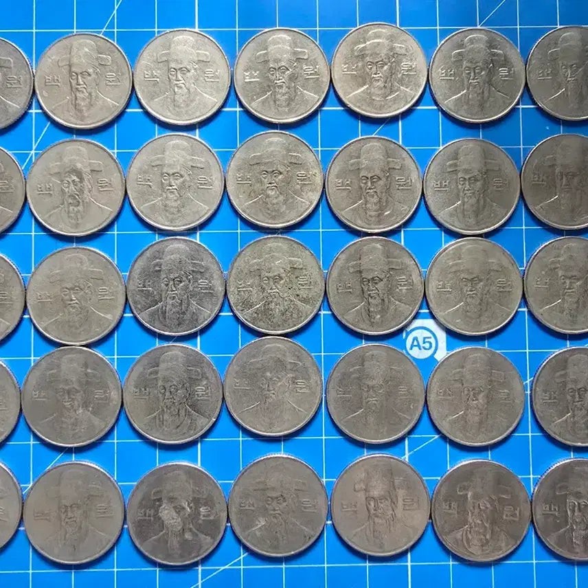 [BUNJANG] 1998 South Korean 100 Won Coin Bundle (35 pcs) / 1998년 100원 동전 35개 전부
