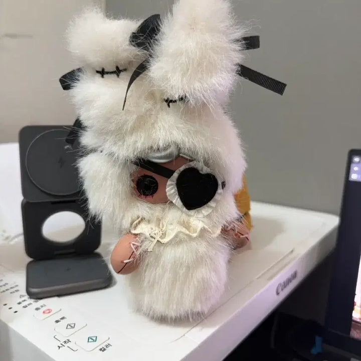 [BUNJANG] BABYSIREN Yuna Angel Doll Keychain / 베이비쓰리 유나 천사 인형 키링