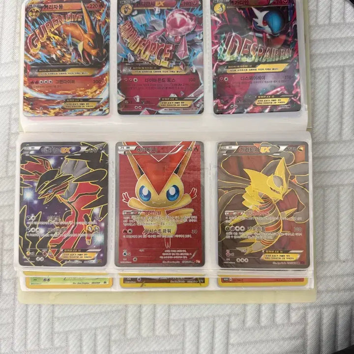 [BUNJANG] Pokemon Card Album - Rare Cards Included / 포켓몬카드