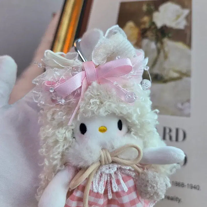 [BUNJANG] Hello Kitty Custom Long Legs Plush Doll / 헬로키티 커스텀 롱다리키티 인형