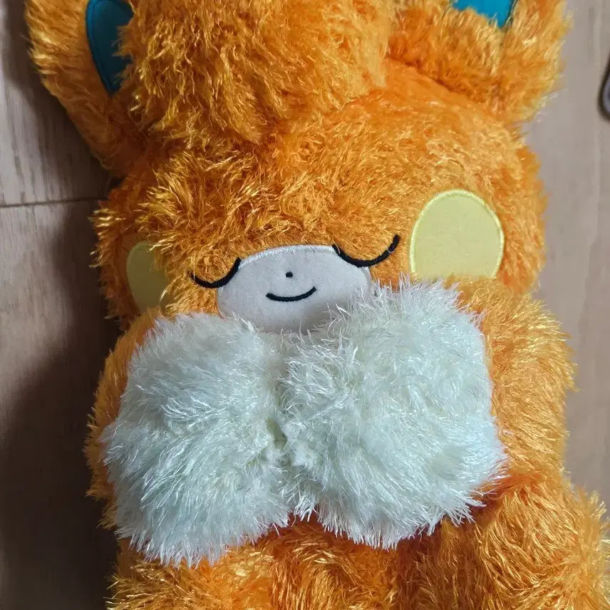 [BUNJANG] Pokemon Sleeping Moomoo Fluffy Plush Doll / 포켓몬스터 잠자는 빠모 복슬복슬 인형