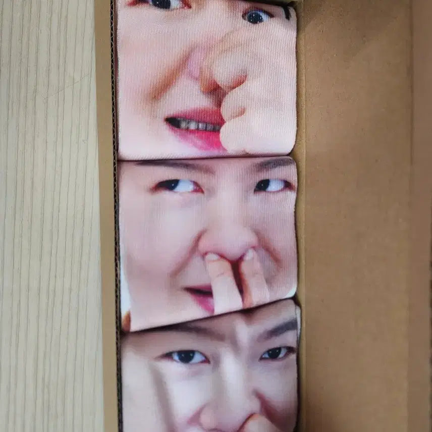 [BUNJANG] Lee Changsub Sangseureoun Balsang Sock Set / 이창섭의 상스러운 발상 양말 세트
