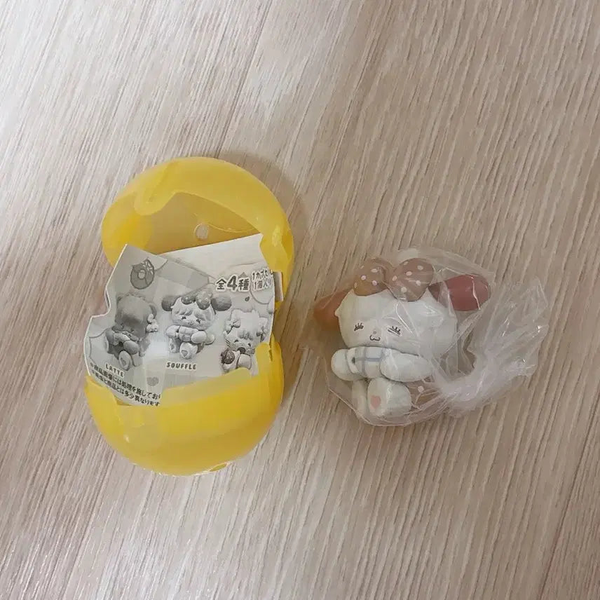 [BUNJANG] Miko Characters Mogumogu Party Figure Gacha Soufflé / 미코캐릭터즈 모구모구파티 피규어 가챠 수플레