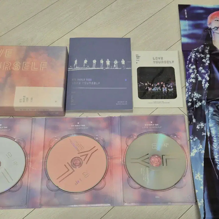 [BUNJANG] BTS Love Yourself Seoul Concert DVD (Photocard J-Hope + Poster V) / 방탄소년던 럽셀콘 DVD (포카 호석+포스터 뷔)