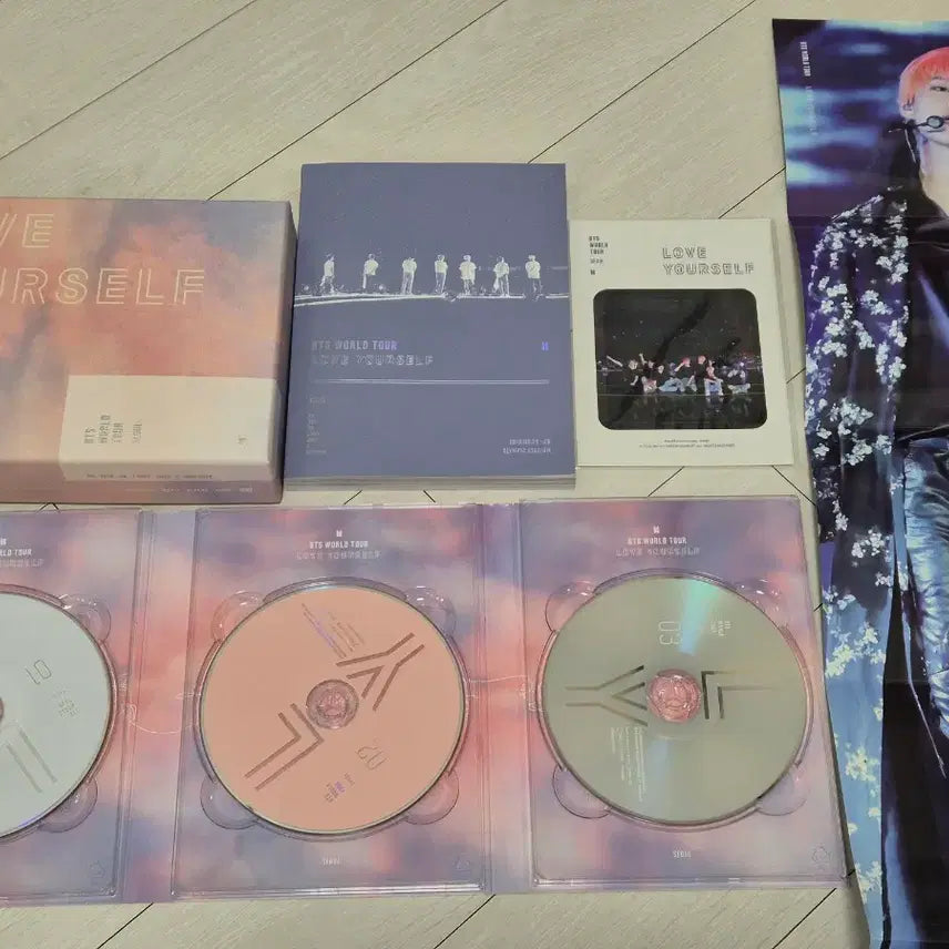 [BUNJANG] BTS Love Yourself Seoul Concert DVD (Photocard J-Hope + Poster V) / 방탄소년던 럽셀콘 DVD (포카 호석+포스터 뷔)