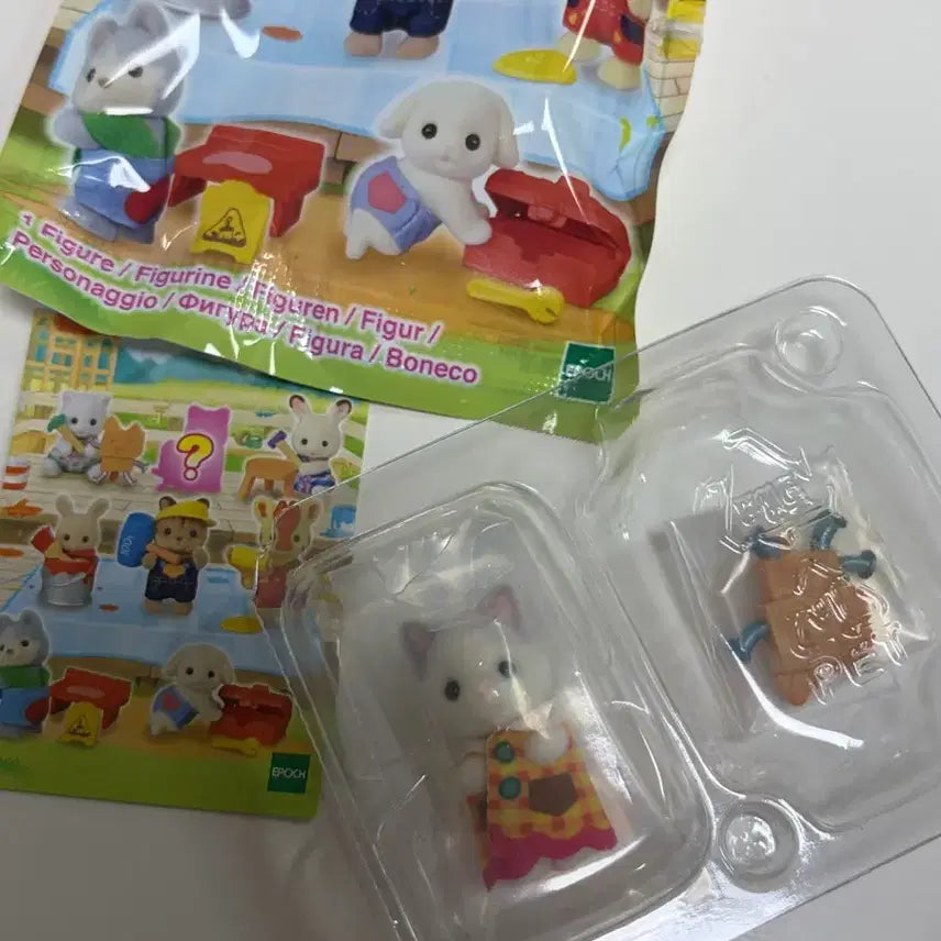 [BUNJANG] Sylvanian Families Blind Bag Baby Architect Series Secret Cat / 실바니안 블라인드백 아기건축가 시크릿고양이