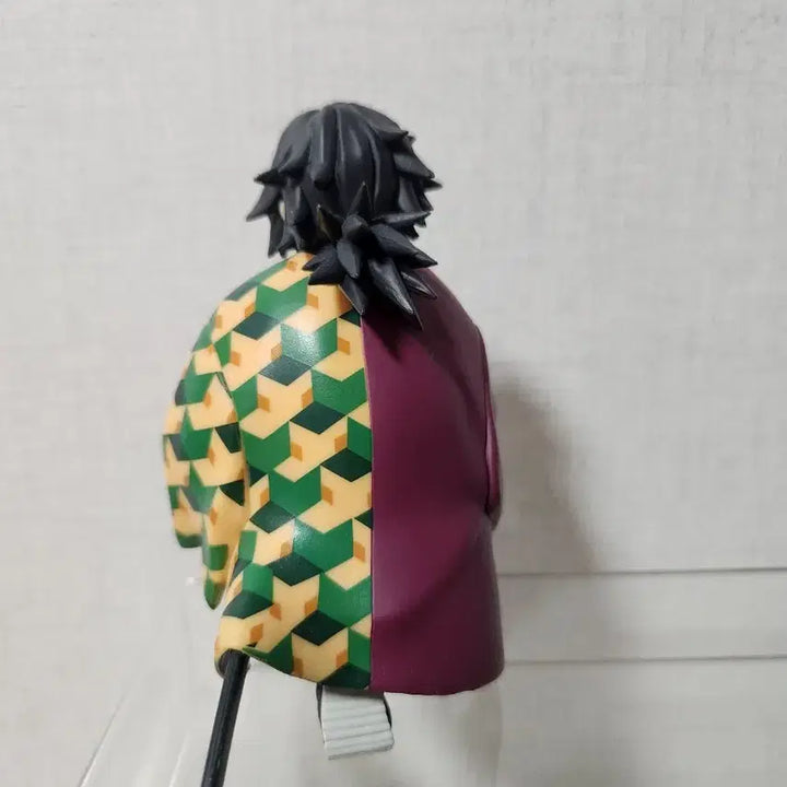 [BUNJANG] Demon Slayer Giyu Tomioka Chuhachi Meeting Figure with Chocorin / 귀멸의 칼날 토미오카 기유 주합회의 피규어 + 초코린