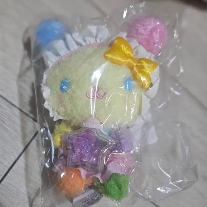 [BUNJANG] Sanrio Starlight Baby Bottle Usahana Mascot Keychain / 산리오 별빛 베이비 보틀 우사하나 마스코트 인형 키링