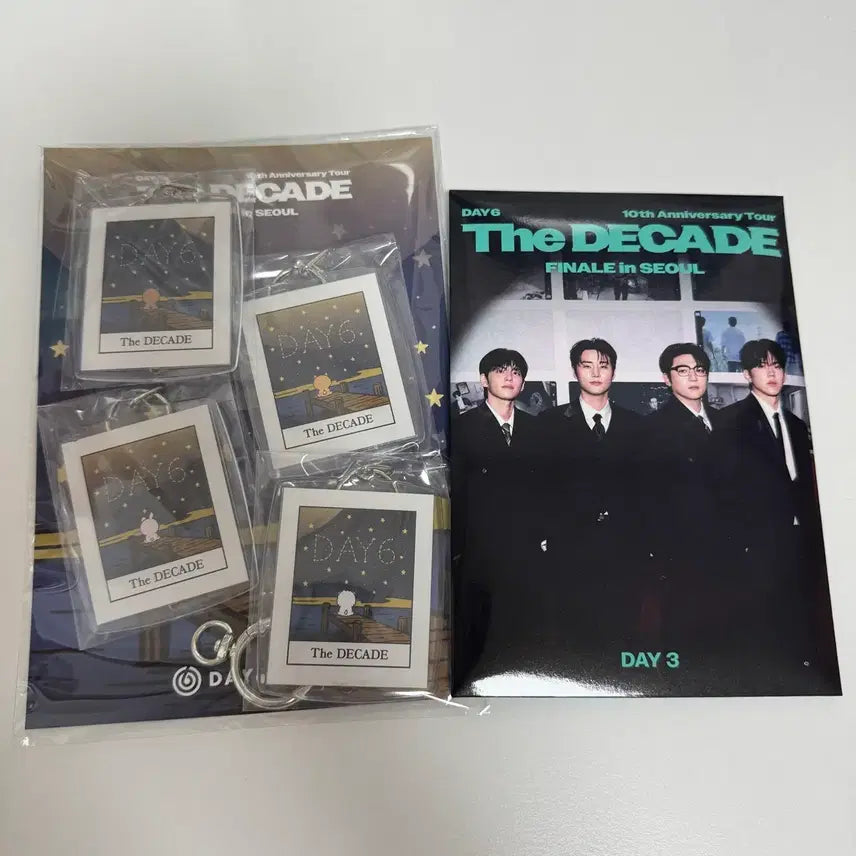 [BUNJANG] DAY6 Decade Encore Concert Fanclub Gift Bundle Set / 데이식스 데케이드 앙콘 막콘 입장 기프트, 팬클럽 기프트 일괄 양도