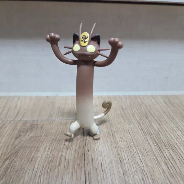 [BUNJANG] Pokemon Gigantamax Meowth Resin Figure / 포켓몬 거다이맥스 나옹 레진 피규어