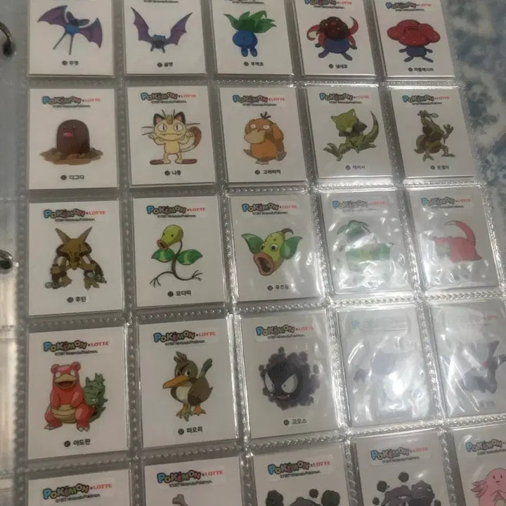 [BUNJANG] Pokemon Sticker Collection (100 Types) / 포켓몬 띠부씰 롯데100종 팔아요