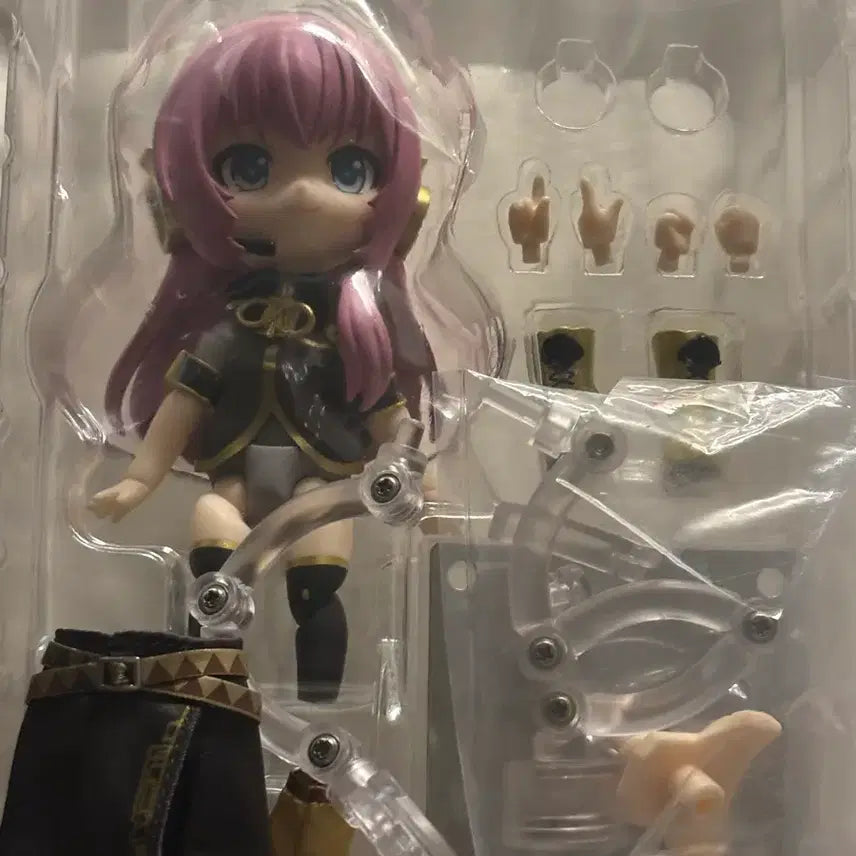 [BUNJANG] Megurine Luka Nendoroid Doll Figure / 메구리네 루카 넨도돌 넨도 넨도로이드 돌