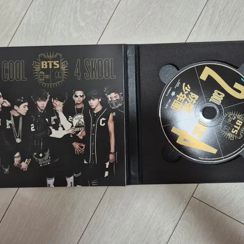 [BUNJANG] BTS 2 Cool 4 Skool Debut Album / 방탄 2COOL 4SKOOL 데뷔 앨범