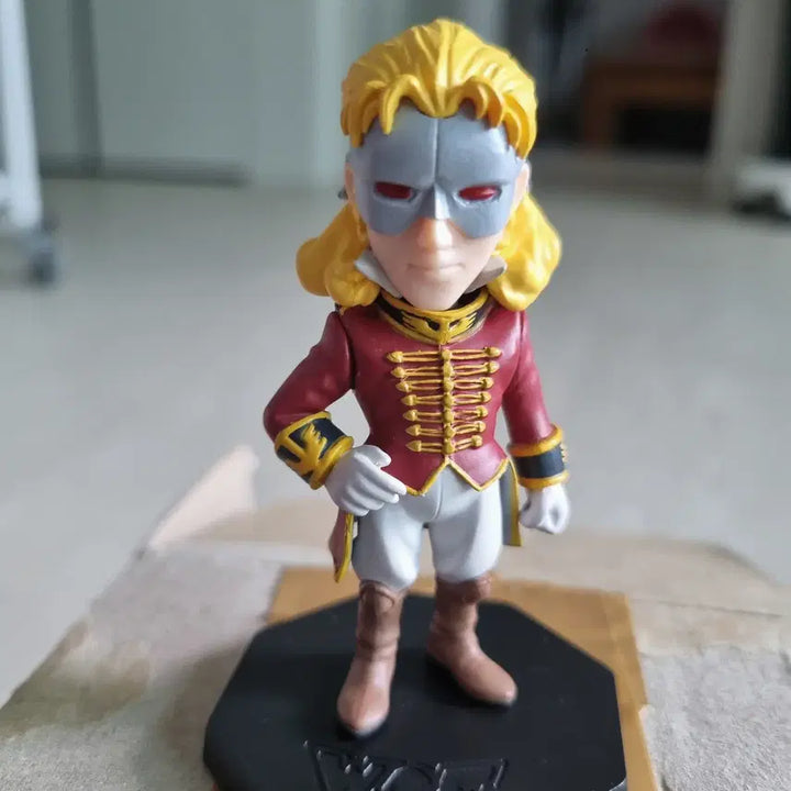 [BUNJANG] Banpresto World Collectable Figure Full Frontal / 월드 콜렉터블 풀 프론탈 팝니다.