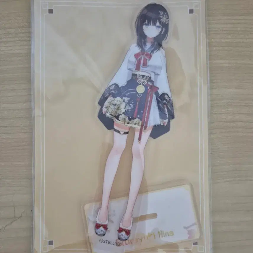 [BUNJANG] StellaLive Shirayuki Hina Hanbok Acrylic Stand / 스텔라이브 시라유키 히나 한복 아크릴 굿즈