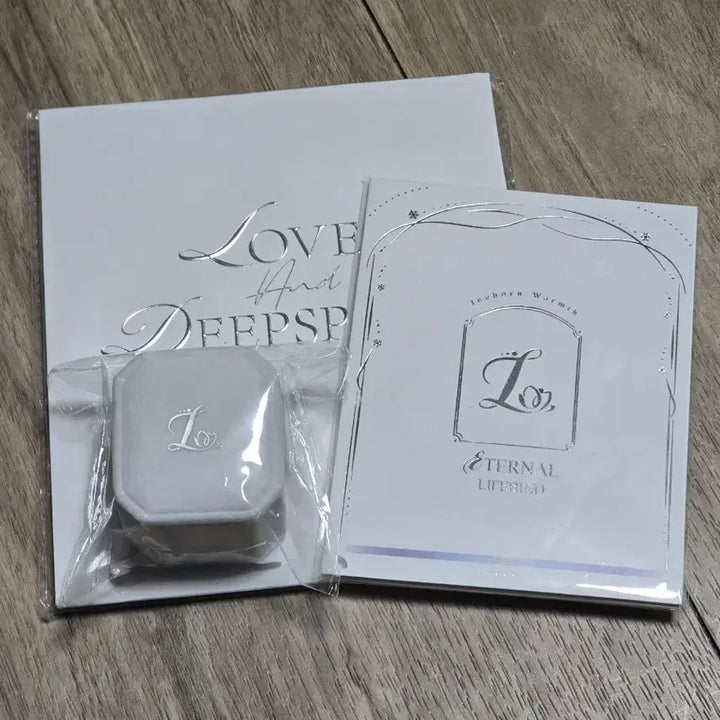 [BUNJANG] Love and Deepspace Lee Yeon Official Wedding Ring / 러브앤딥스페이스 럽딥 럽앤딥 이서언 공식 웨딩 반지