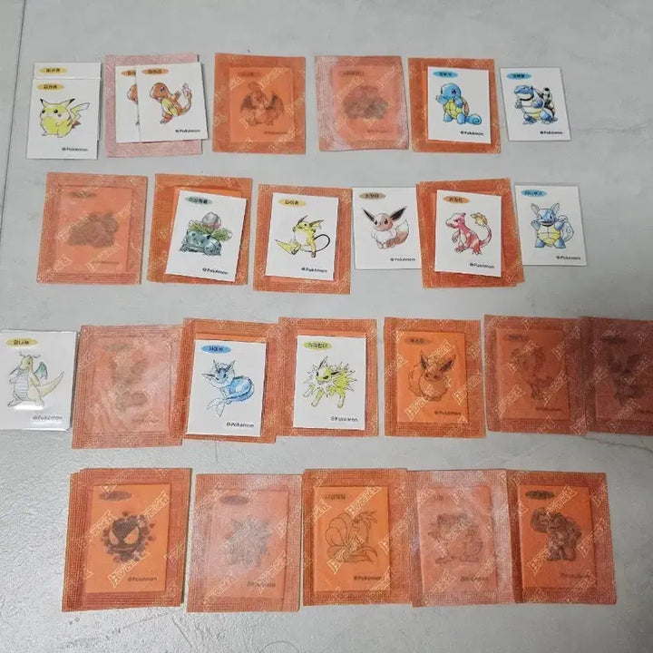 [BUNJANG] 30th Anniversary Pokémon Artwork Tteu-Ddu-Seal / 30주년 포켓몬 아트웍 띠부씰 판매 해요
