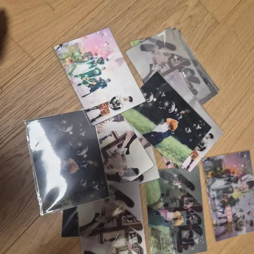 [BUNJANG] BTS Jungkook Jimin Hologram Limited Edition Photocard Bundle Set / 방탄소년단 정국 지민 홀로그램 한정판 포토카드사진 굿즈 16장 일괄