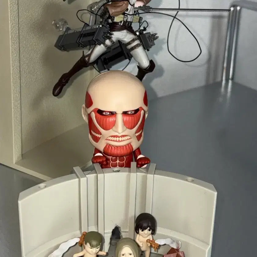 [BUNJANG] Attack on Titan Nendoroid 