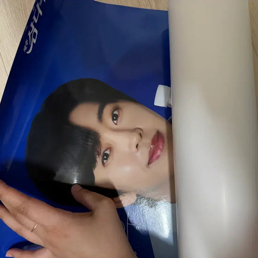 [BUNJANG] Im Young Woong Cheong Kwan Jang Poster &amp; Jeju Samdasoo Poster Set / 임영웅 정관장 포스터 + 제주삼다수 포스터(2개보유) 세트