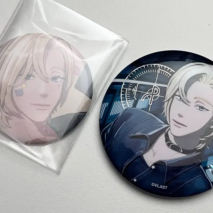 [BUNJANG] PLAVE Noah "Black Noah" Badge &amp; Xblush Magazine Special Edition Badge Bundle Set / 플레이브) 노아 대쉬 흑노아 뱃지, Xblush 잡지 특전 뱃지 일괄