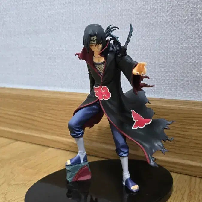 [BUNJANG] Rare Naruto Uchiha Itachi Figure / 희귀 나루토 우치하 이타치 피규어