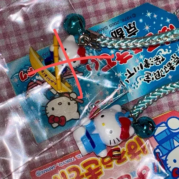 [BUNJANG] 2005 Classic Hello Kitty Strap / 2005년 고전키티 스트랩