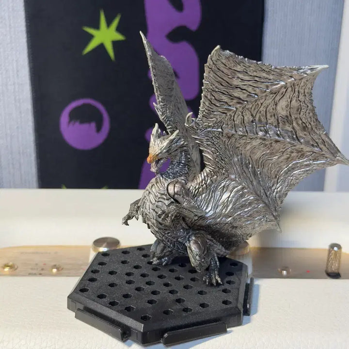 [BUNJANG] Monster Hunter Kushala Daora Figure / 몬스터헌터 크샬다오라 피규어 상태 최상