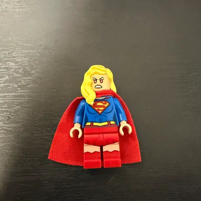 [BUNJANG] Lego Supergirl Minifigure / 레고 슈퍼걸 미니피규어 상태매우좋음