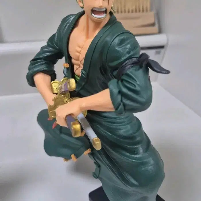 [BUNJANG] Banpresto One Piece Roronoa Zoro Grandista Figure / 반프레스토 원피스 그란디스타 롤로노아 조로 피규어