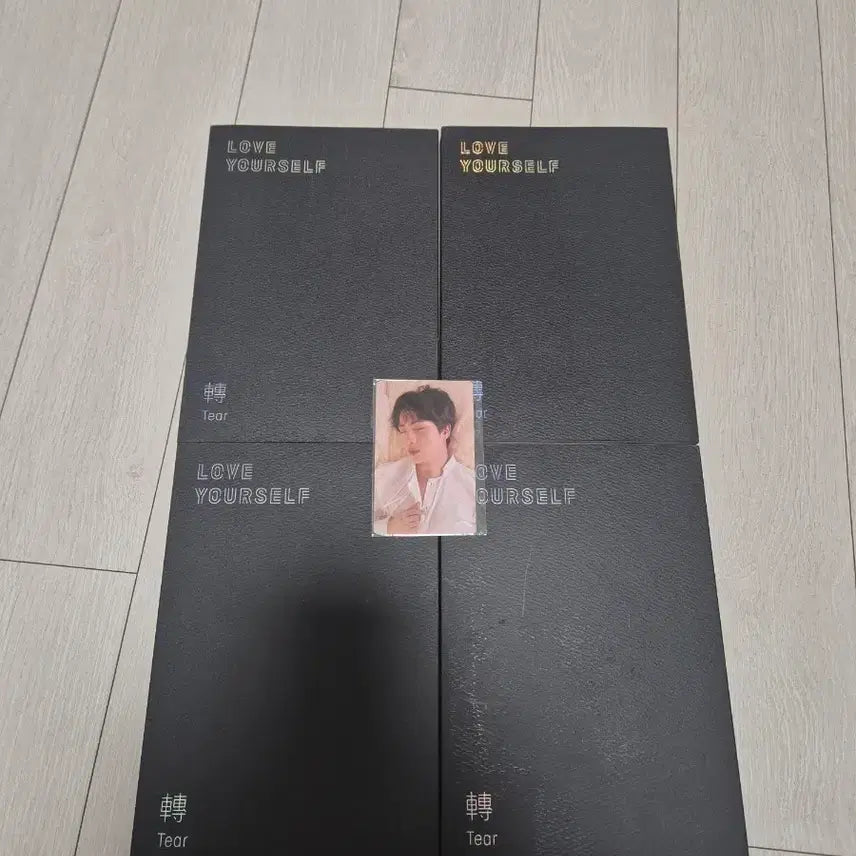 [BUNJANG] BTS LOVE YOURSELF Tear Jin Photocard / BTS BTS LOVE YOURSELF tear 앨범 진 jin 포카