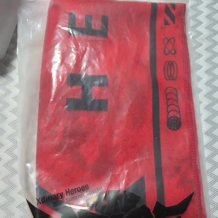 [BUNJANG] Xdinary Heroes Summer Concert Fanclub Booth Slogan (Sealed) / Xdinary Heroes 썸머콘 팬클부스 슬로건 미개봉