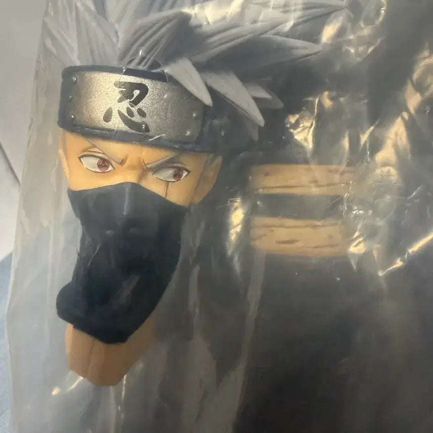[BUNJANG] Ichiban Kuji Naruto Shippuden Kakashi Hatake (Double Sharingan) Figure (Box Opened, Figure Sealed) / 나루토 제일복권 불의의지 카카시 양눈 사륜안 (박스단순개봉) 비닐 미개봉