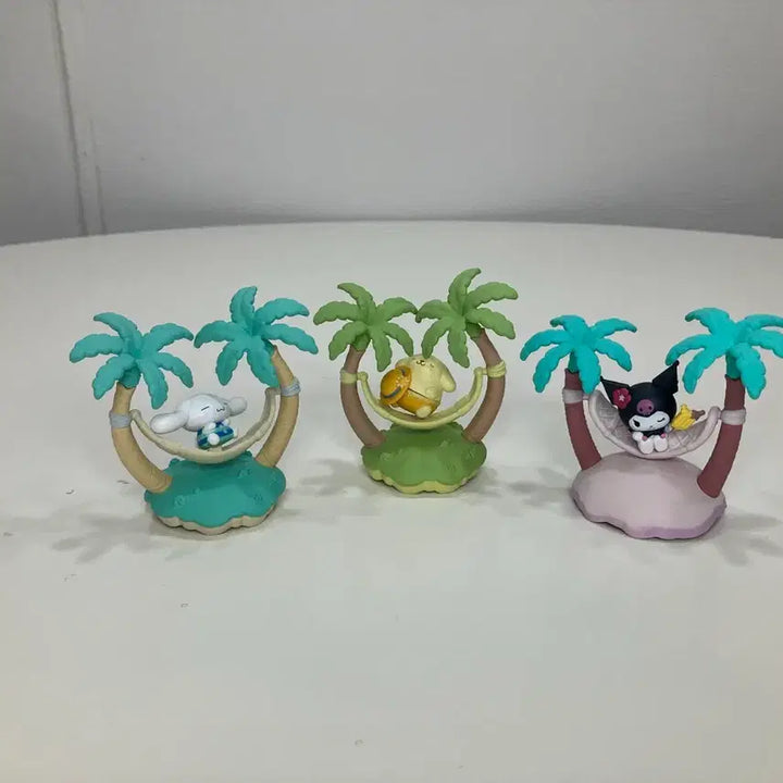 [BUNJANG] Sanrio Characters Palm Tree Hammock Figures Bundle Set / 산리오 캐릭터 야자수 해먹 피규어 일괄
