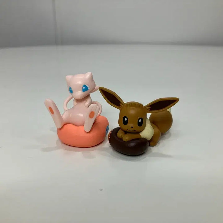 [BUNJANG] Pokemon Mew Eevee Mini Figure Gacha Bundle Set / 포켓몬 뮤 이브이 미니 피규어 가챠 일괄
