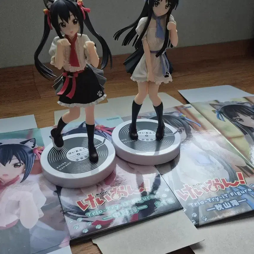 [BUNJANG] K-ON! Mio Akiyama &amp; Azusa Nakano Nekomimi Cafe Figure Bundle / 케이온 휴류 냥카페 네코미미 아즈사 미오 피규어 일괄