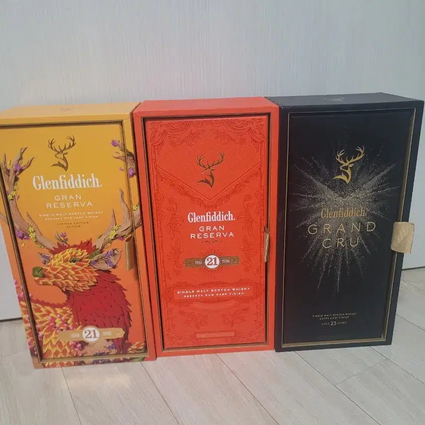 [BUNJANG] Glenfiddich 21 Year Old Gran Reserva Grand Cru Whisky Empty Bottles (Set of 3) / 글렌피딕 21년 그란 리저바 / 그랜드 크루 위스키 3종 공병판매