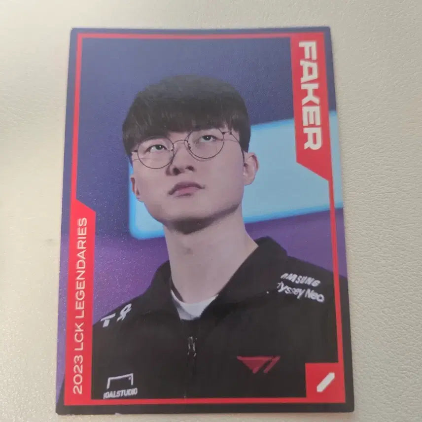 [BUNJANG] T1 Faker Legendaries Card / t1 페이커 레전더리스 카드입니다