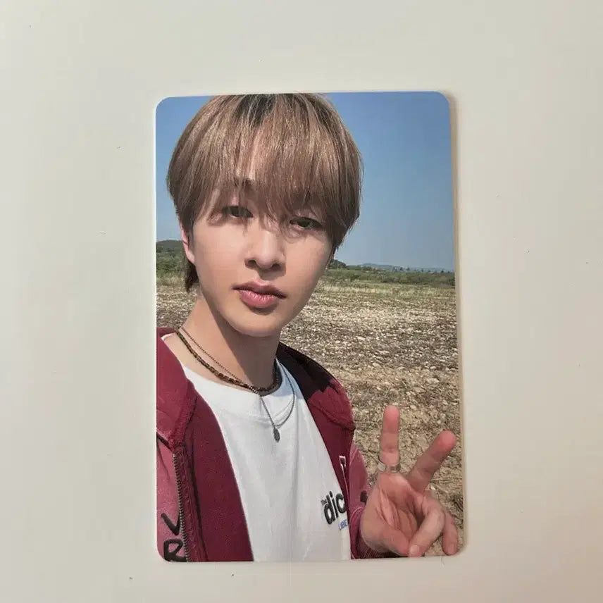 [BUNJANG] SHINee Onew Atmos Smini Photocard / 애트모스 온유 슴미니 포카 샤이니 atmos