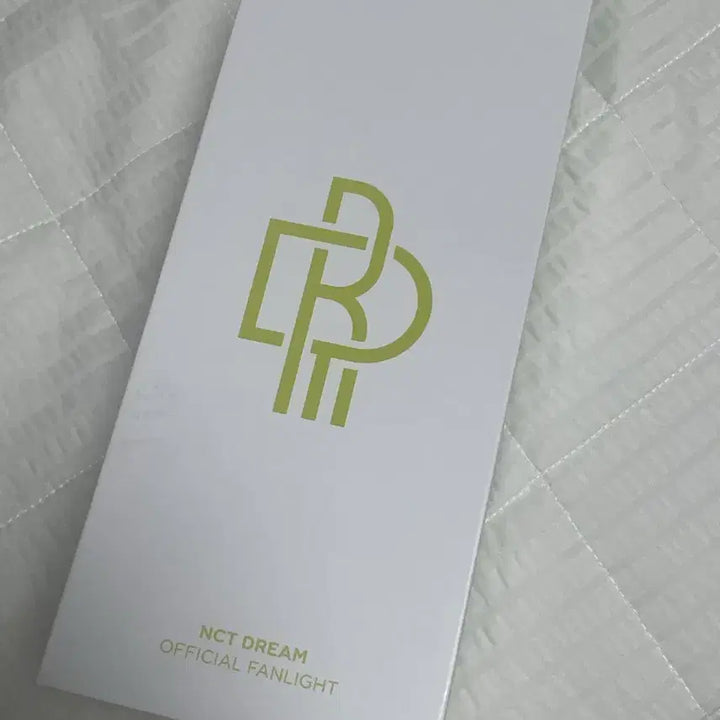 [BUNJANG] NCT DREAM Chewing Gum Lightstick Version 3 / 엔시티드림 믐뭔봄 응원봉 버전 3
